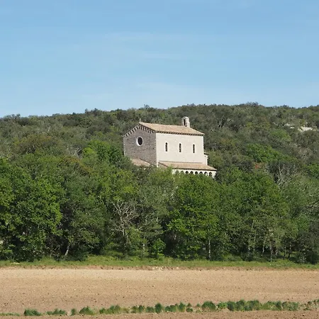 Aux Cypres Du Sud : Et Montagne *